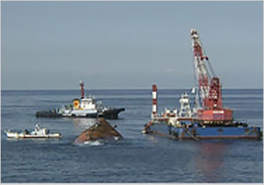 Nakhodka crude oil spill